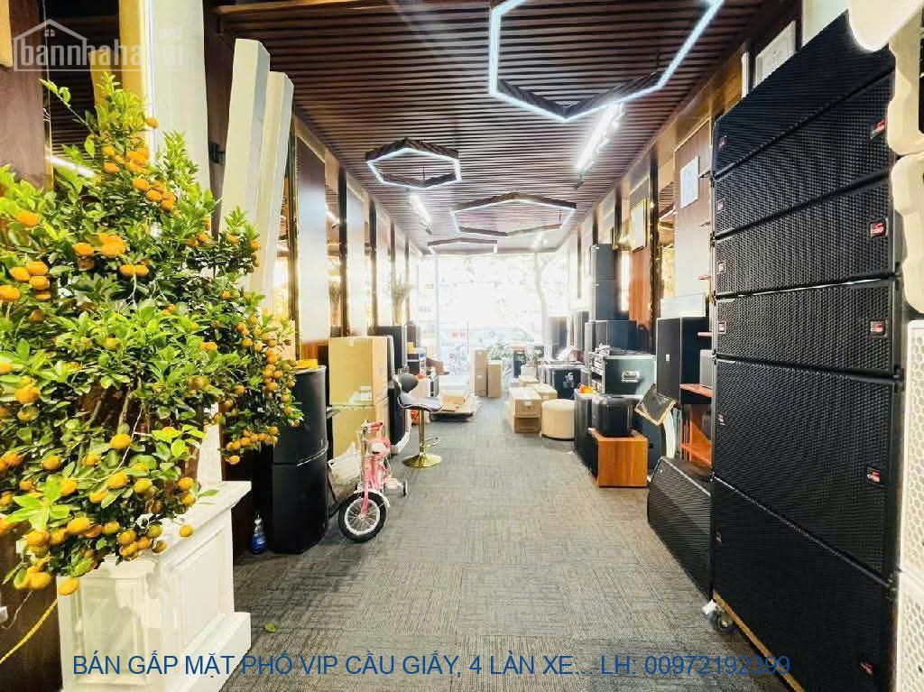 BÁN GẤP MẶT PHỐ VIP CẦU GIẤY, 4 LÀN XE, VỈA HÈ ĐÁ BÓNG, 5 TẦNG, 