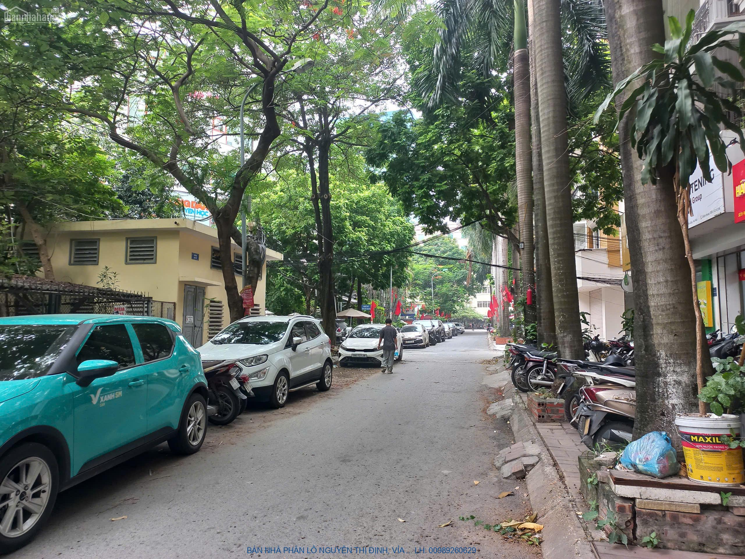 BÁN NHÀ PHÂN LÔ NGUYỄN THỊ ĐỊNH, VỈA HÈ, OTO TRÁNH, 52M2 5T, Ở, KIN