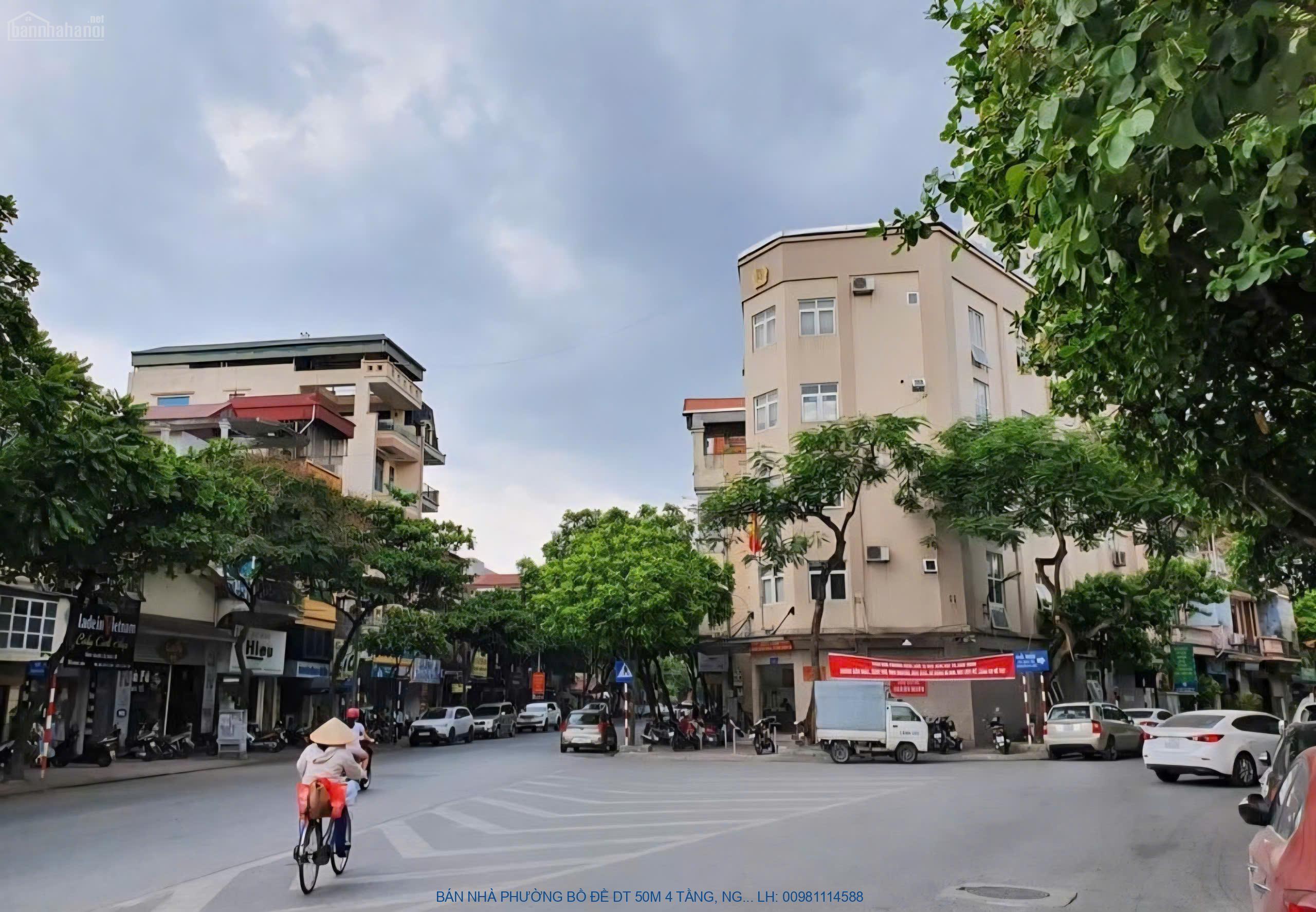 BÁN NHÀ PHƯỜNG BỒ ĐỀ DT 50M 4 TẦNG, NGÕ RỘNG Ô TÔ 7 CHỖ QUA NHÀ 