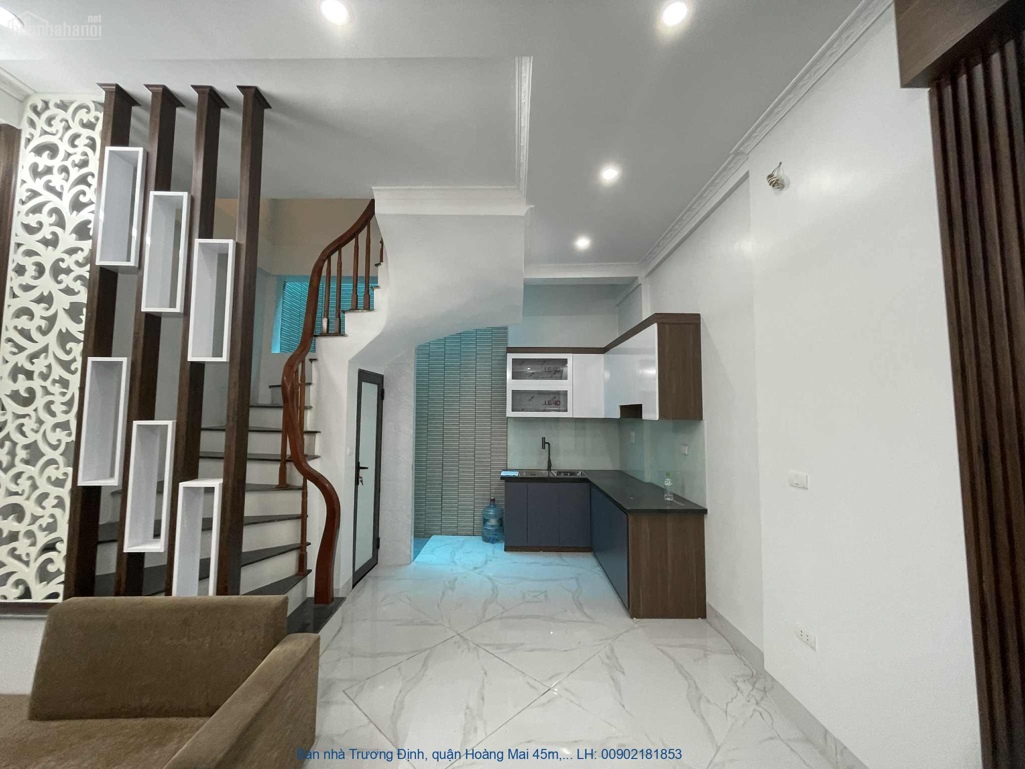 Bán nhà Trương Định, quận Hoàng Mai 45m, nhà mới, ngõ thông ô tô, g