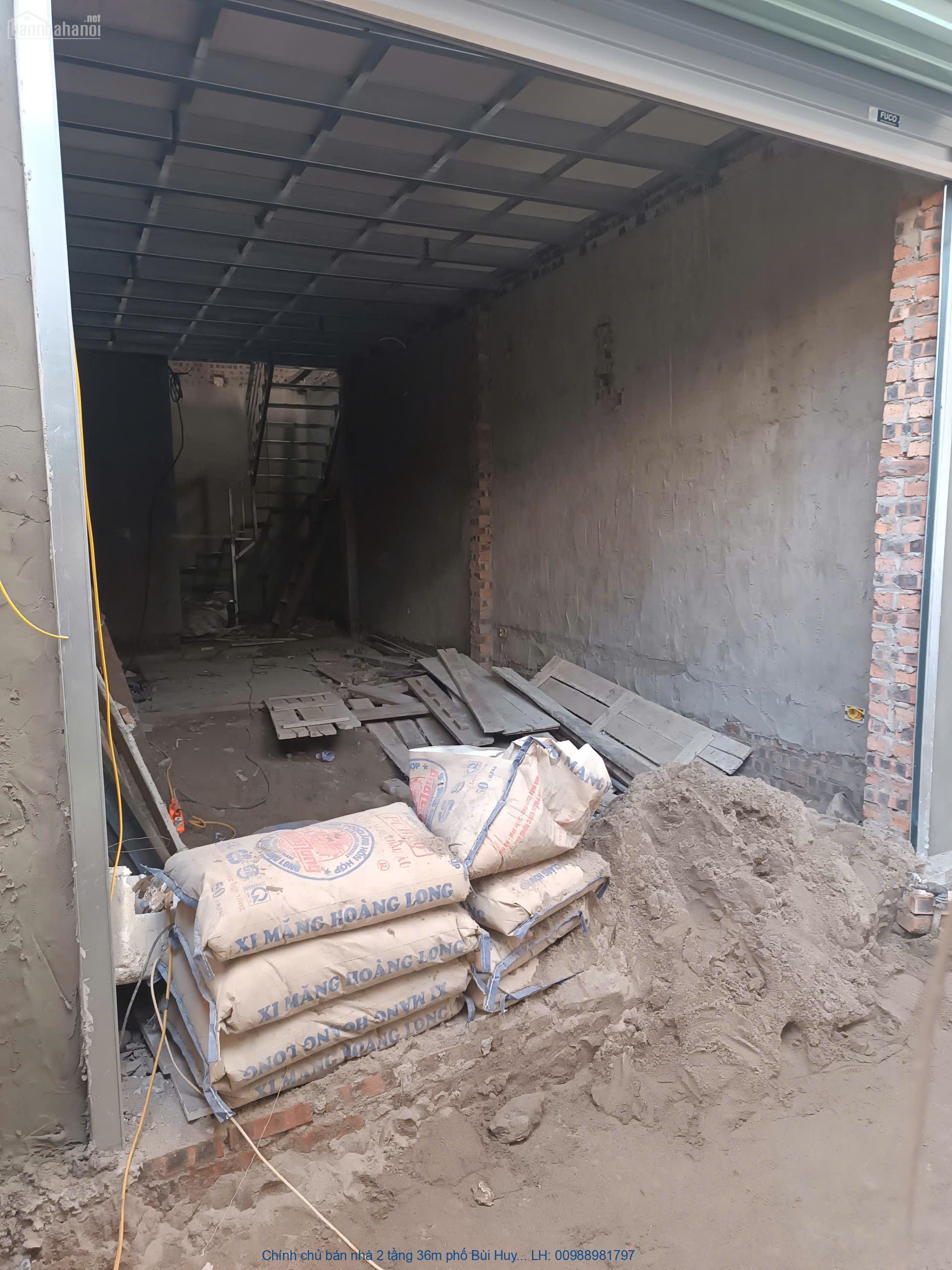 Chính chủ bán nhà 2 tầng 36m phố Bùi Huy Bích, ô tô đỗ cửa, ngay Chính chủ bán nhà 2 tầng 36m phố Bùi Huy Bích, ô tô đỗ cửa, ngay