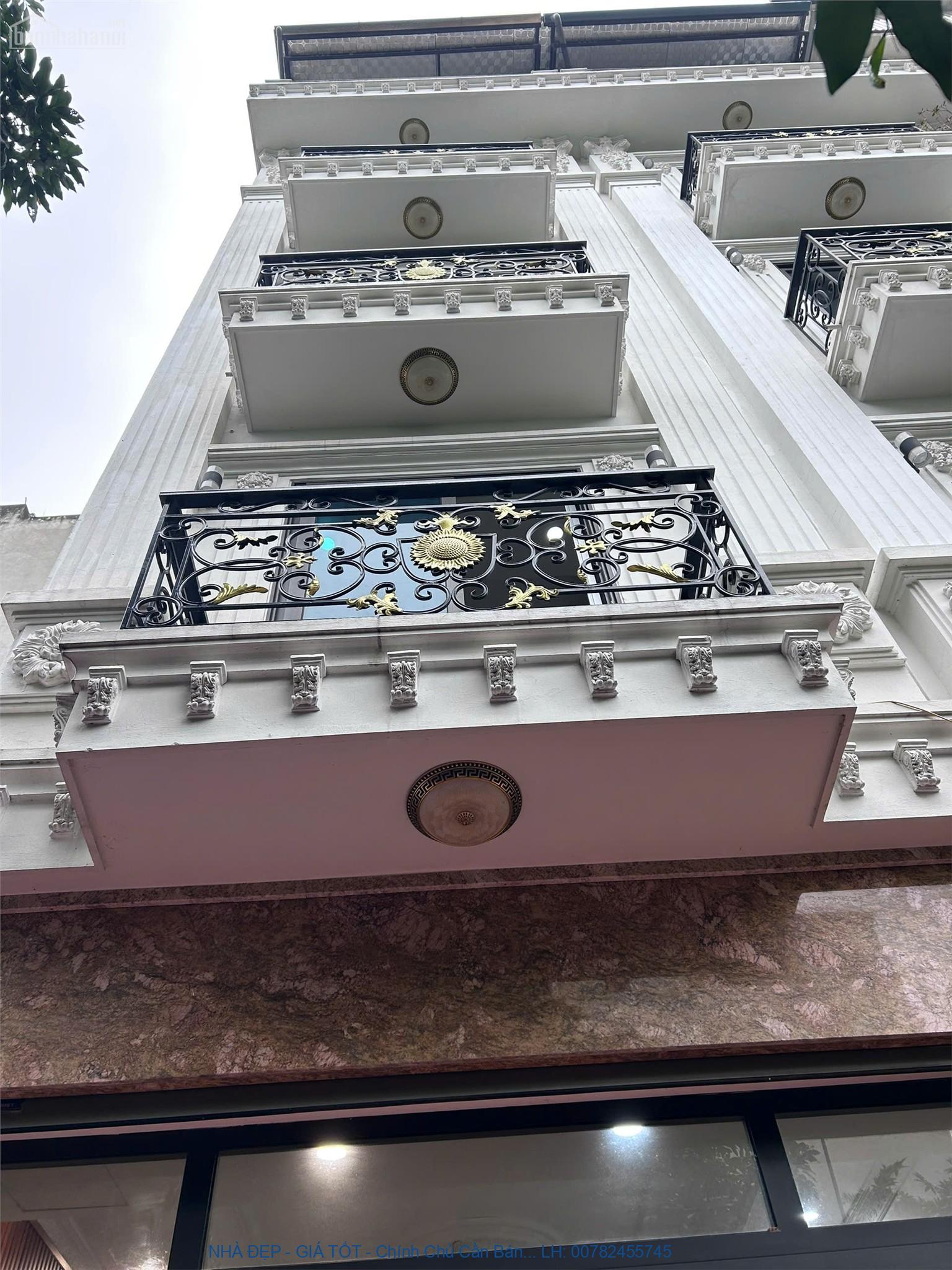 NHÀ ĐẸP - GIÁ TỐT - Chính Chủ Cần Bán Nhà 5 tầng tại quận Long B