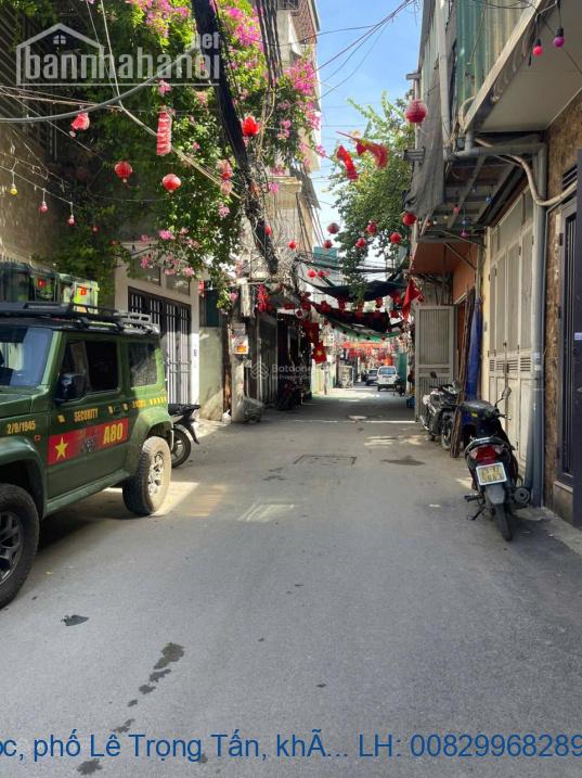 Nhà đẹp lô góc, phố Lê Trọng Tấn, không quy hoạch, 5 tầng, 4 ngủ Nhà đẹp lô góc, phố Lê Trọng Tấn, không quy hoạch, 5 tầng, 4 ngủ