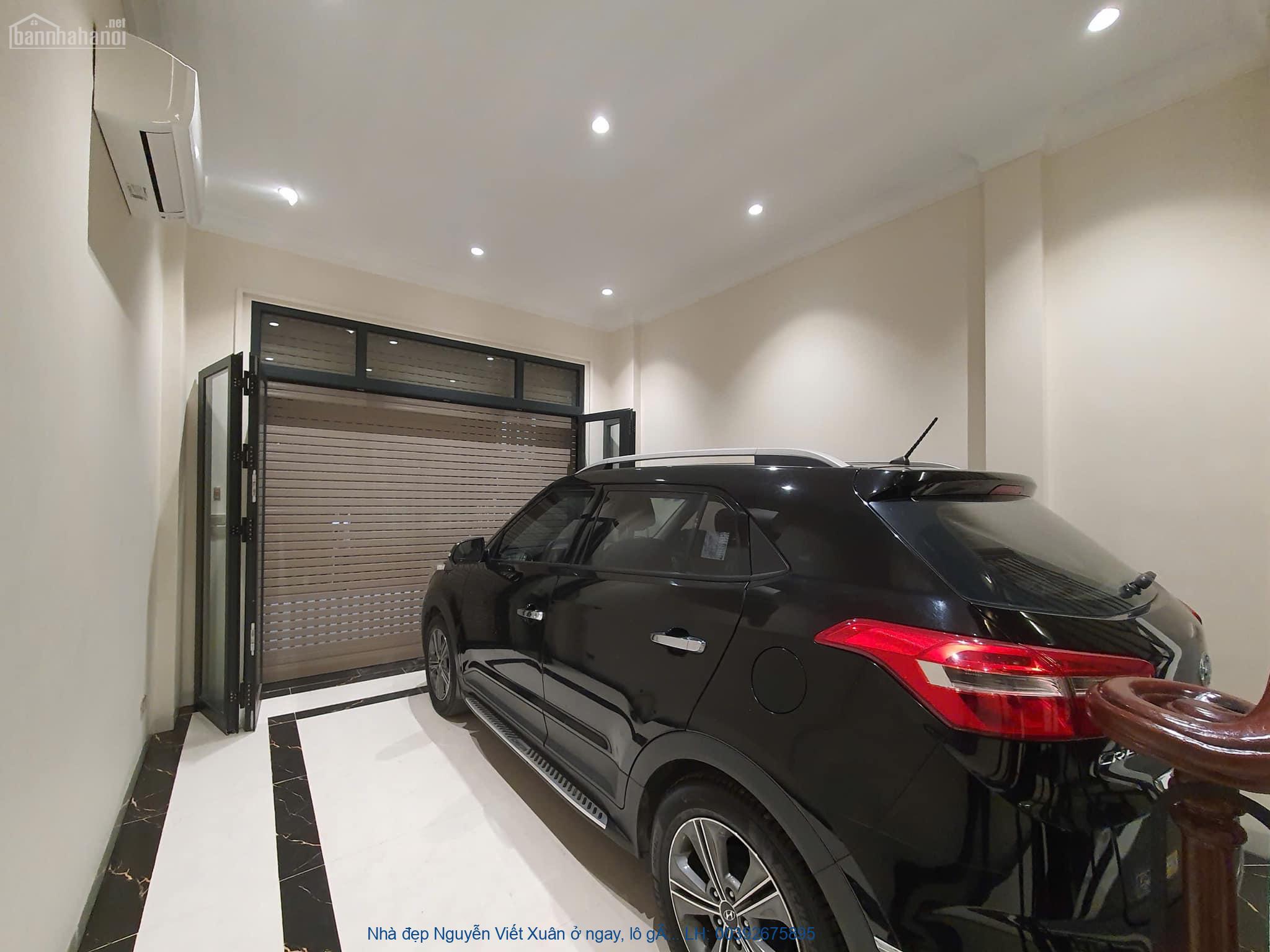 Nhà đẹp Nguyễn Viết Xuân ở ngay, lô góc, ô tô tránh vào nhà,