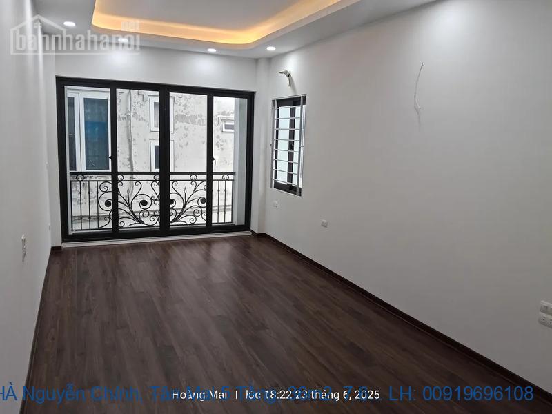 NHÀ Nguyễn Chính, Tân Mai 5 Tầng, 36m2, 7.68 Tỷ - Xem Là Mê!